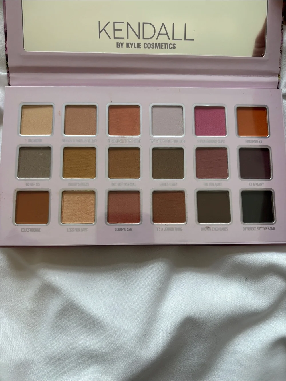 Kylie Cosmetics pressed eyeshadow
